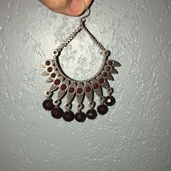 Earrings pierced  - Picture 2 of 8